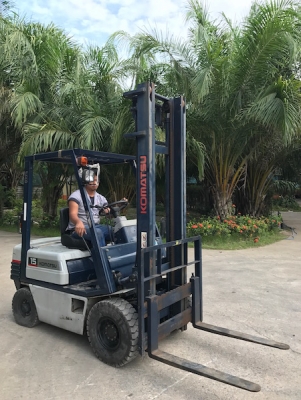 ขายFORKLIFT KOMATSU FG15-15(1.5ตัน)(เสา4เมตร) สวยเดิมจากญี่ปุ่น ยังไม่เคยใช้ในไทย 139,000เท่านั้น!!