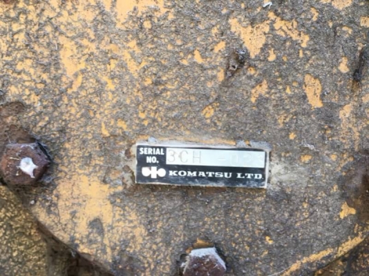 ขาย 465,000 KOMATSU pc 300-1 สภาพเก่านอกทำงานน้อย แต่เก่าเก็บ พร้อมใช้งาน รถอยู่ สระบุรี 090-772-3710 090-772-3708