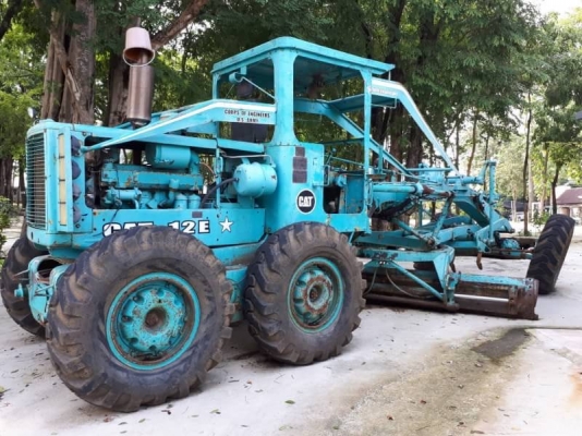 ขาย 395,000 รถเกรด CAT 12 E เครื่องดี เกียร์ดี ปั้มแรง ยางใหม่ ระบบสมบูณร์ รถพร้อมใช้ รถอยู่ กำแพงเพชร 090-772-3710 090-772-3708