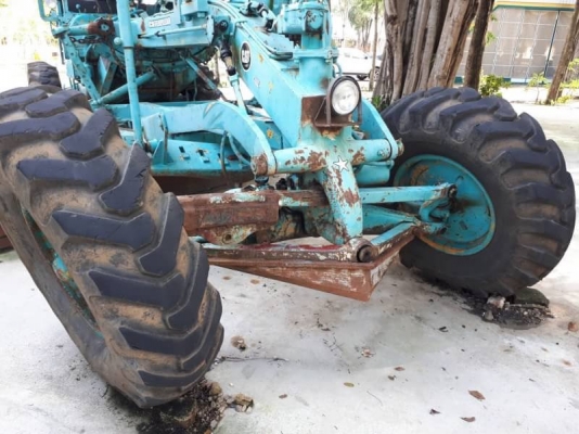 ขาย 395,000 รถเกรด CAT 12 E เครื่องดี เกียร์ดี ปั้มแรง ยางใหม่ ระบบสมบูณร์ รถพร้อมใช้ รถอยู่ กำแพงเพชร 090-772-3710 090-772-3708