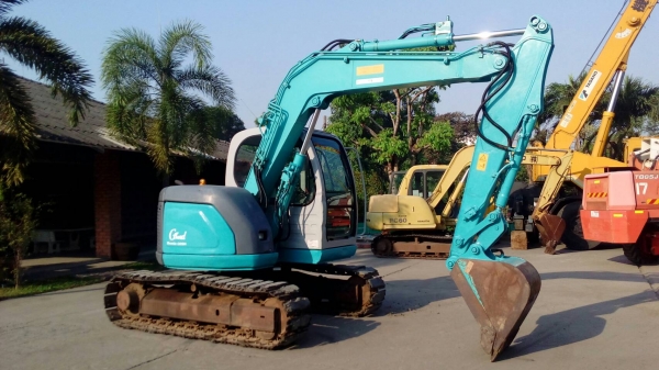 รถขุด Kobelco SK60SR รถขุด Kobelco SK60SR