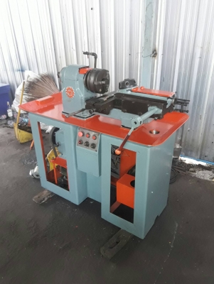 ขายเครื่องกลึงเล็ก3.5ฟุตครับราคาเบาๆครับ