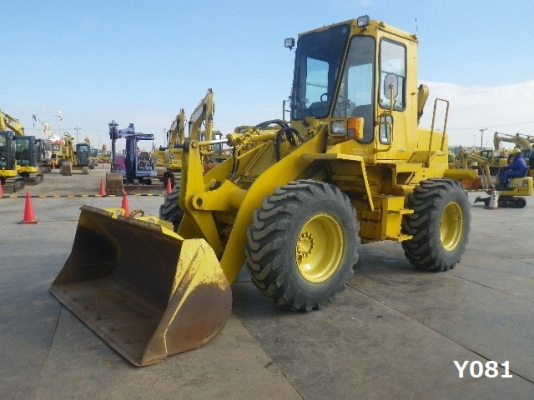 ขายรถตักล้อยาง Komatsu WA100-1 รถเก่าญี่ปุ่น สภาพสวย ใช้งานน้อย
