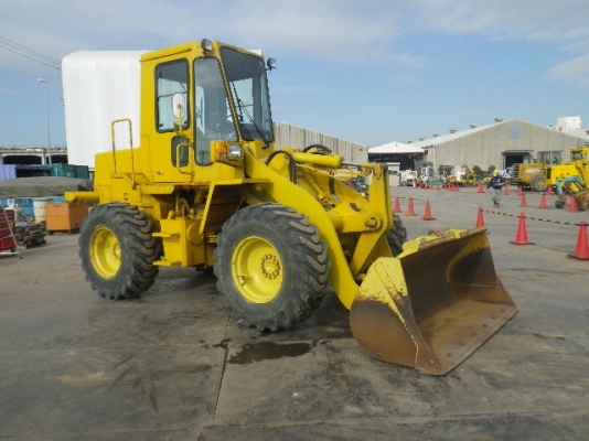 ขายรถตักล้อยาง Komatsu WA100-1 รถเก่าญี่ปุ่น สภาพสวย ใช้งานน้อย