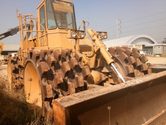 ขออนุญาตขายรถตีนแกะCAT 816 เอกสารเล่มพร้อมใช้งานทุกรบบราคา2850000บาทสนใจโทรเลย  ☎ 081-989-1989 + ID LINE :rangrayong หรั่งครับ