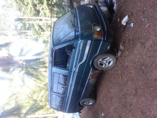 ขายรถตู้ไฮเอทปี2523ราคา47000บาทโทร0643130366