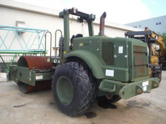 CATERPILLAR รุ่น CS 563 D