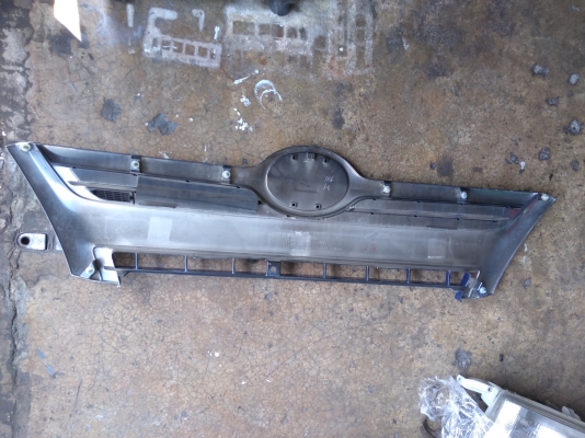 หน้ากระจัง hino dutro