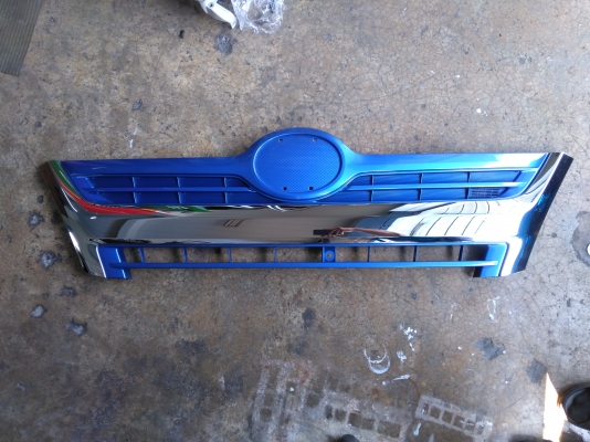 หน้ากระจัง hino dutro