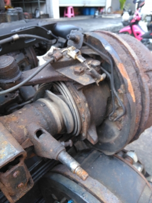 คานหน้า เพลาท้าย isuzu nkr 4wd