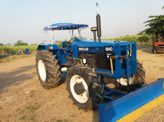 ขาย6640คาลาโล่เกียกลางมีเล่มครบ570000บาท