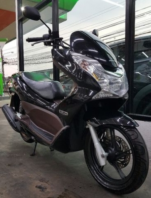 ขออนุญาตขาย HONDA PCX 125i IDLING STOP รถพร้อมใช้งาน ฟรีค่าโอน