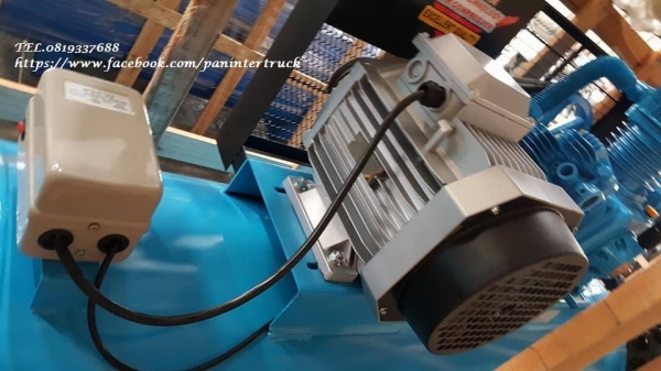 New Arrival* สินค้าใหม่แกะกล่อง*เครื่องปั๊มลมASHITA ขนาด500 ลิตร ,3 สูบ ,10HPแรง, 380V. มอเตอร์ 3 สาย(ไฟ 3 เฟส โรงงาน)ยังไม่เคยใช้งาน ราคาเพียง 34,000 บาท สนใจติดต่อ 0819337688