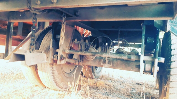 ขาย ห่างพ่วง 3 มิตร