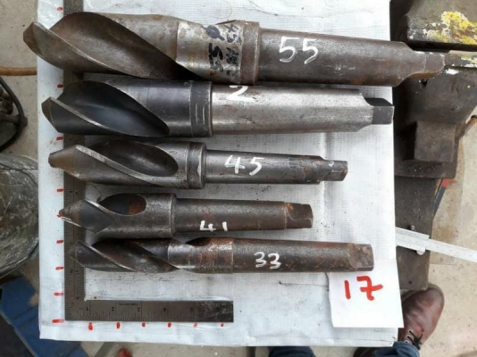 ดอกสว่าน ยุโรป ชุดละ 5800 บาท