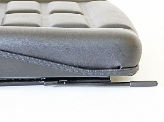 สินค้าใหม่แกะกล่อง ยังไม่เคยใช้งาน SEAT -BF1-2/ เบาะรถ(แบบธรรมดา) /ราคาเพียง(ตัวละ) 3,800 บาทเท่านั้น!!  สนใจติดต่อ 0819337688