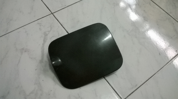 ฝาเปิดปิดถังเติมนำมันbmw e30 สภาพดี