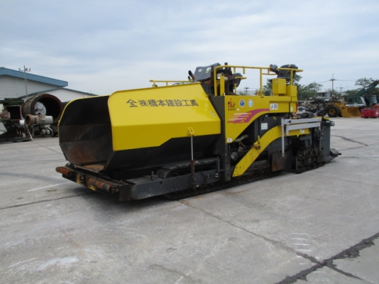 สำหรับผู้ที่กำลังมองหารถปูยาง  (ฺASPHALT PAVER) ยี่ห้อ SUMITOMO รุ่น HA60C-3 ซีเรียล A60C3-0066 ปี 2001          ✅นำเข้าโดยตรงจากต่างประเทศ สภาพสวย พร้อมใช้งาน ขายพร้อมชุดแจ้งจำหน่าย