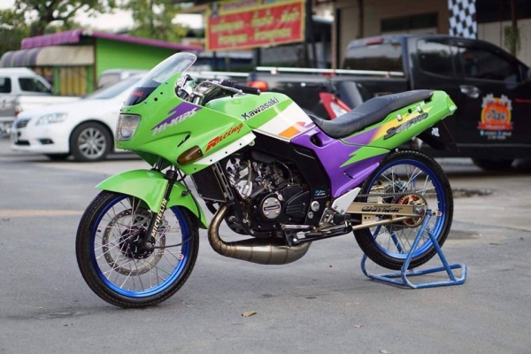 ร้าน วุฒิ นนบุรี ขาย Kawasaki SERPICO150cc. รถสวยพร้อมซิ่ง