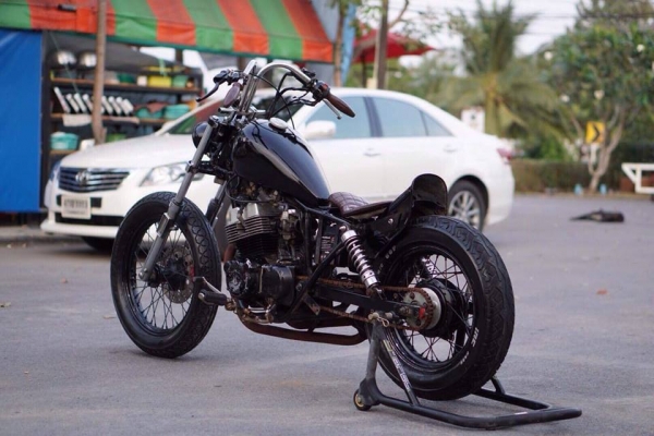 ร้าน วุฒิ นนบุรี ขาย รีเบ็ว 250cc. แต่งโอสคู มันๆ ร้าน วุฒิ นนบุรี ขาย รีเบ็ว 250cc. แต่งโอสคู มันๆ