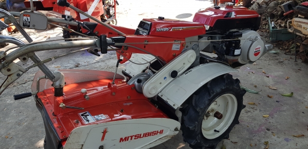 รถพรวนดิน 9.5 แรงเบนชิล พร้อมใช้งาน รถพรวนดิน 9.5 แรงเบนชิล พร้อมใช้งาน