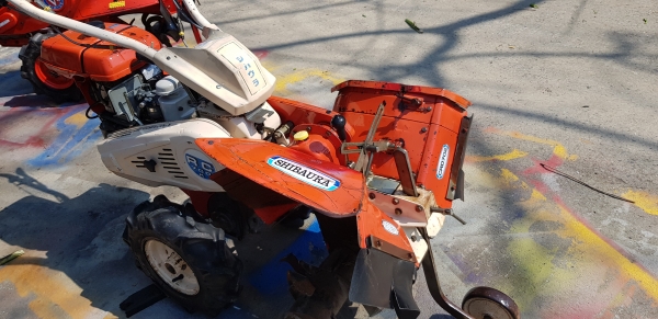 รถพรวนดิน 7 แรง สาดดินยกร่อง ใบตีดินเต็มๆๆพร้อมใช้งาน