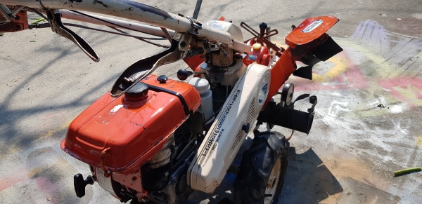 รถพรวนดิน 7 แรง สาดดินยกร่อง ใบตีดินเต็มๆๆพร้อมใช้งาน