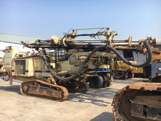 ขายรถเจาะระเบิดหิน