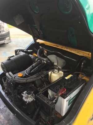 Komatsu fd25-16(รุ่นใหม่ล่าสุด) Komatsu fd25-16(รุ่นใหม่ล่าสุด)