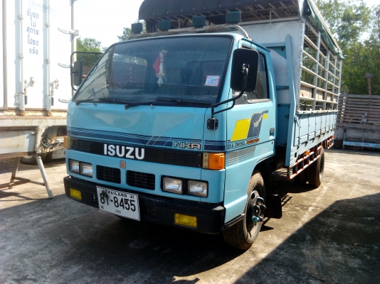 ขายหกล้อรับส่งนักเรียนNKR110hp