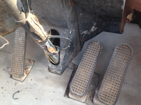 ขาย!! รถตัก HITACHI LX80-2