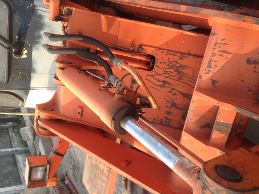 ขาย!! รถตัก HITACHI LX80-2