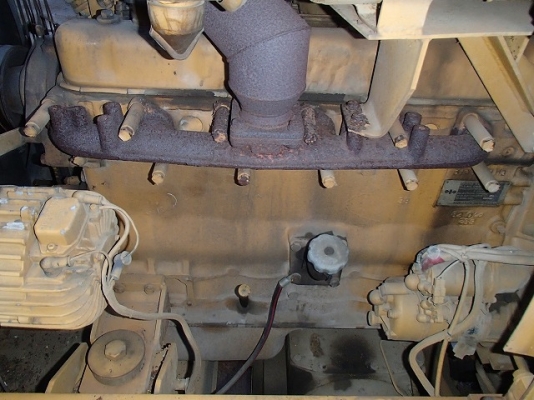 ขาย!! รถตัก KOMATSU 520 ขาย!! รถตัก KOMATSU 520