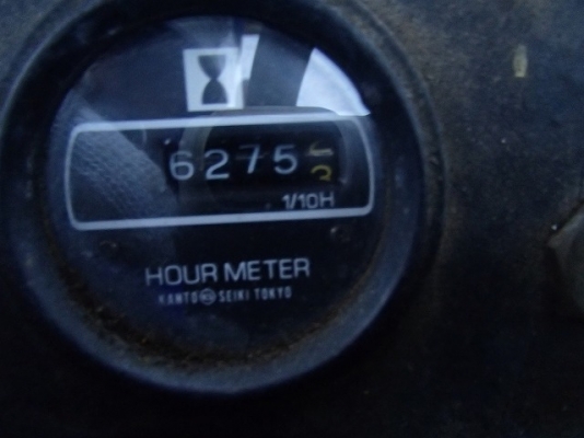 ขาย!! รถตัก KOMATSU 520 ขาย!! รถตัก KOMATSU 520