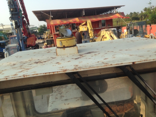 ขาย!! รถตัก KOMATSU 520 ขาย!! รถตัก KOMATSU 520