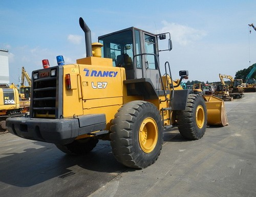 ขาย!! รถตัก TCM L27-1