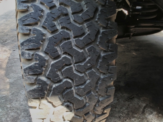 ขายแม็กพร้อมยาง BF.31-10.5-15 ครบชุด 4 วง ไม่รั่ว ไม่ปะ ไม่บวม ขายแม็กพร้อมยาง BF.31-10.5-15 ครบชุด 4 วง ไม่รั่ว ไม่ปะ ไม่บวม