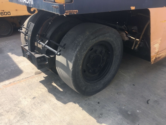 รถบด HITACHI : RT200W-C นำเข้าตรงจากญี่ปุ่นครับ 0988585524 สามภพครับ รถบด HITACHI : RT200W-C นำเข้าตรงจากญี่ปุ่นครับ 0988585524 สามภพครับ