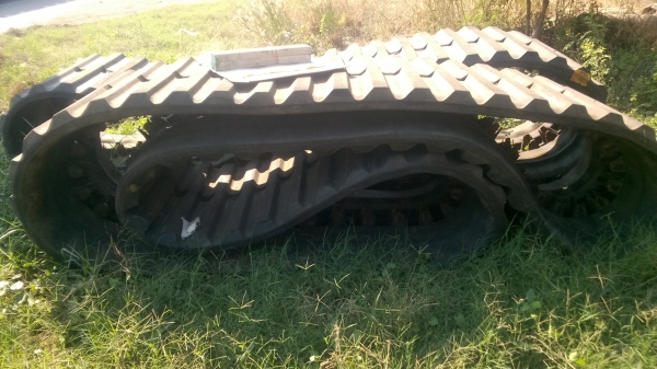 ขายแทรคยาง ญีปุ่น 1 คู่