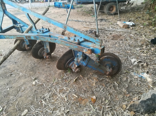 ขายผานสาม