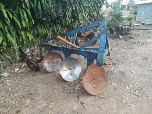 ขายผานสาม