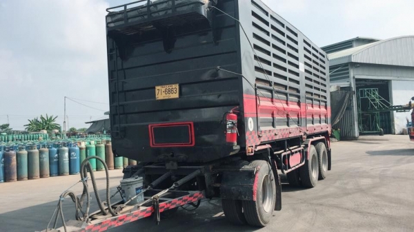 Hino FM1A 344 ปี 58 #ใส่ของได้30.5ตัน วิ่งน้อย 170,000 โล ยางดีทุกเส้น เดิมๆบางๆทุกจุด จัดได้  ทะเบียนพร้อม Hino FM1A 344 ปี 58 #ใส่ของได้30.5ตัน วิ่งน้อย 170,000 โล ยางดีทุกเส้น เดิมๆบางๆทุกจุด จัดได้  ทะเบียนพร้อม