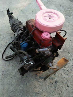 ขายเครื่องดัสสัน1300พร้อมเกียร์มีเลขโทร0612478259