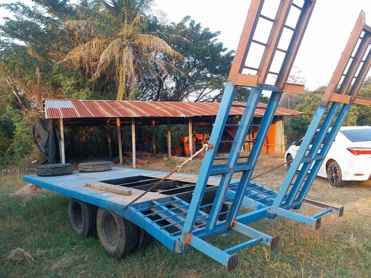 ขายรถเกี่ยวข้าวช้างน้อยเครื่อง165ช่วงล่าง8พร้อมสาลี่ลาก พร้อมใช้งาน ขายรถเกี่ยวข้าวช้างน้อยเครื่อง165ช่วงล่าง8พร้อมสาลี่ลาก พร้อมใช้งาน