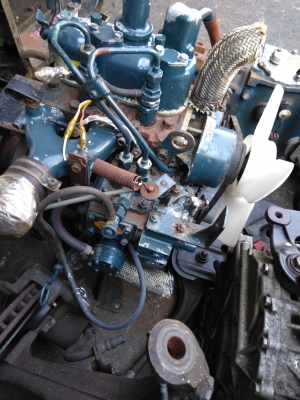 เครื่องยนต์ kubota 2สูบ