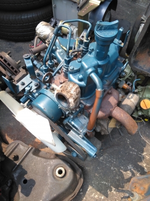 เครื่องยนต์ kubota 2สูบ