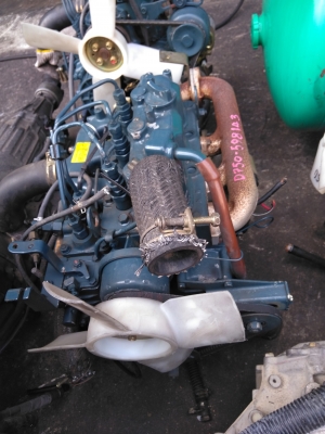 เครื่องยนต์kubota 3 สูบ