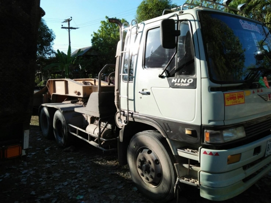 ขายหัวลาก HINO 245 แรง ปี 36 รถสวนๆใช้งานทุกวัน เจ้าของขายเอง ราคา 570,000 บาท ขายหัวลาก HINO 245 แรง ปี 36 รถสวนๆใช้งานทุกวัน เจ้าของขายเอง ราคา 570,000 บาท