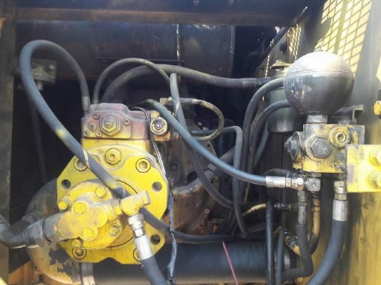 ขายจ้า...รถบ้าน.. KOBELCO SK120  มาร์คทรี  เดิมๆๆ  เครื่องปั๊มดี  ไฟฟ้าครบ..แอร์เย็น  แทรคใหญ่...สภาพสวย  เอกสารอินวอยครบ...โทร 089-3818694  ดวงนภา