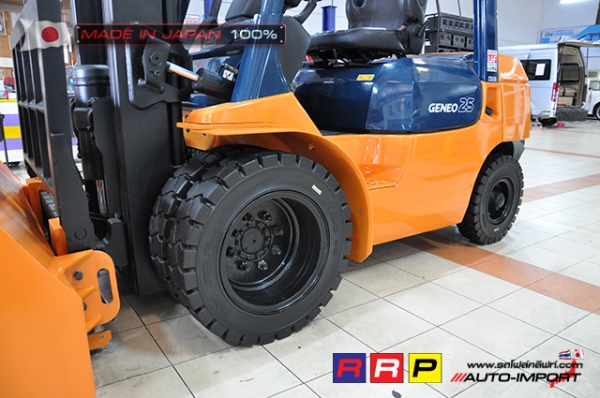 ขายรถโฟล์คลิฟท์มือสอง TOYOTA รุ่น 7FD25-29059 นำเข้าจากประเทศญี่ปุ่น 100\% ไม่เคยใช้งานในไทย